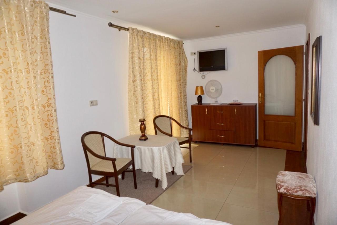 Penzion Vegas Partizánske Dış mekan fotoğraf